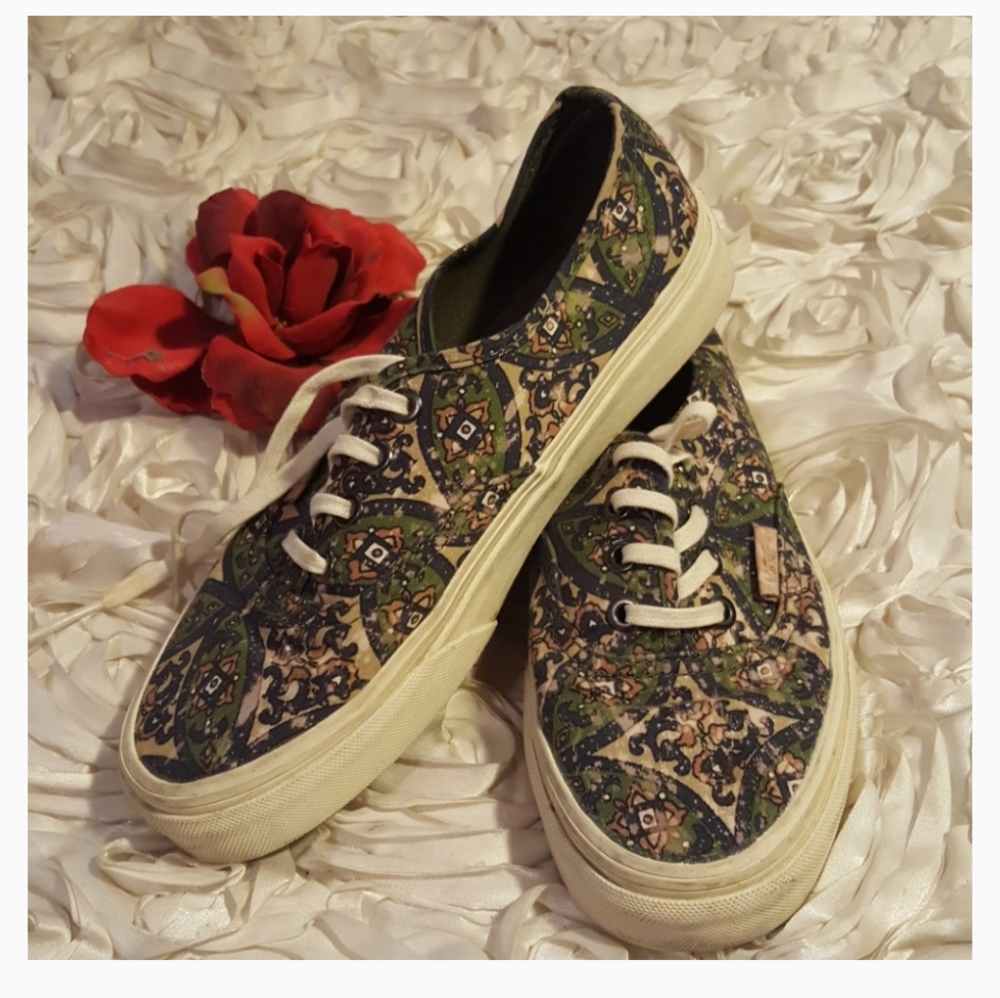 Vans Womens Sneakers - Unisex Sz 6.5